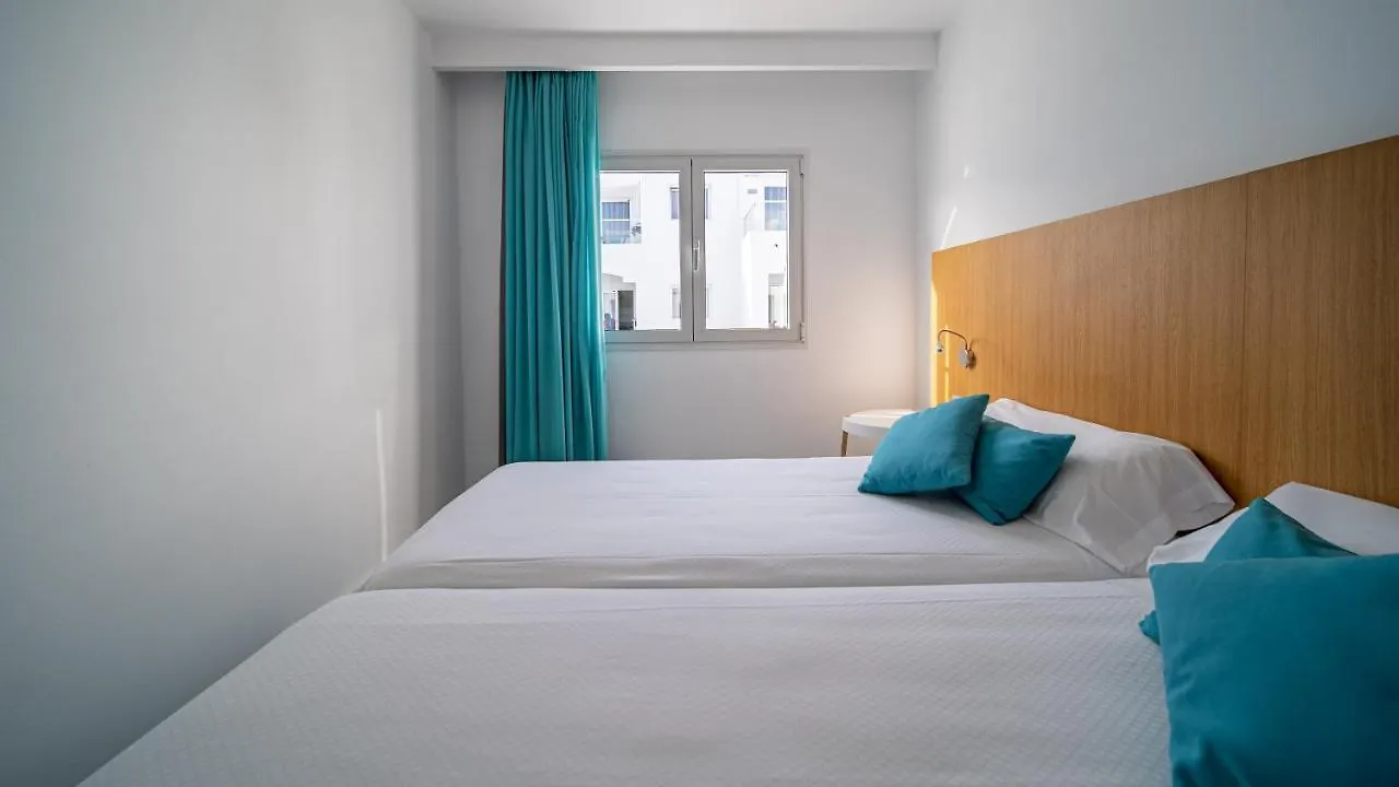 Apartment Guinate Club Apartamentos Puerto del Carmen  Spain