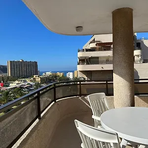 https://iki-black-los-cristianos.tenerifehoteles.net